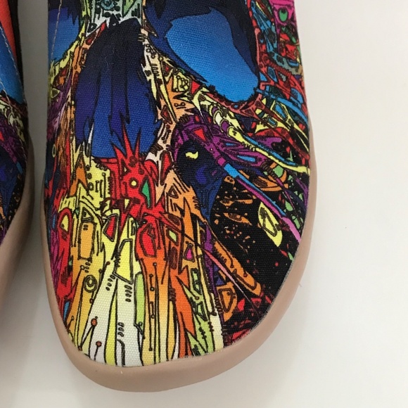 UIN No Body Artistic Slip-On Shoes Vibrant Loafers Women’s Size 10 - Picture 5 of 16